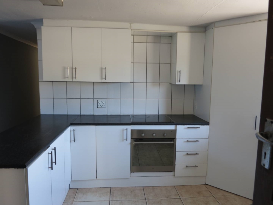 To Let 3 Bedroom Property for Rent in Kleinvlei Western Cape